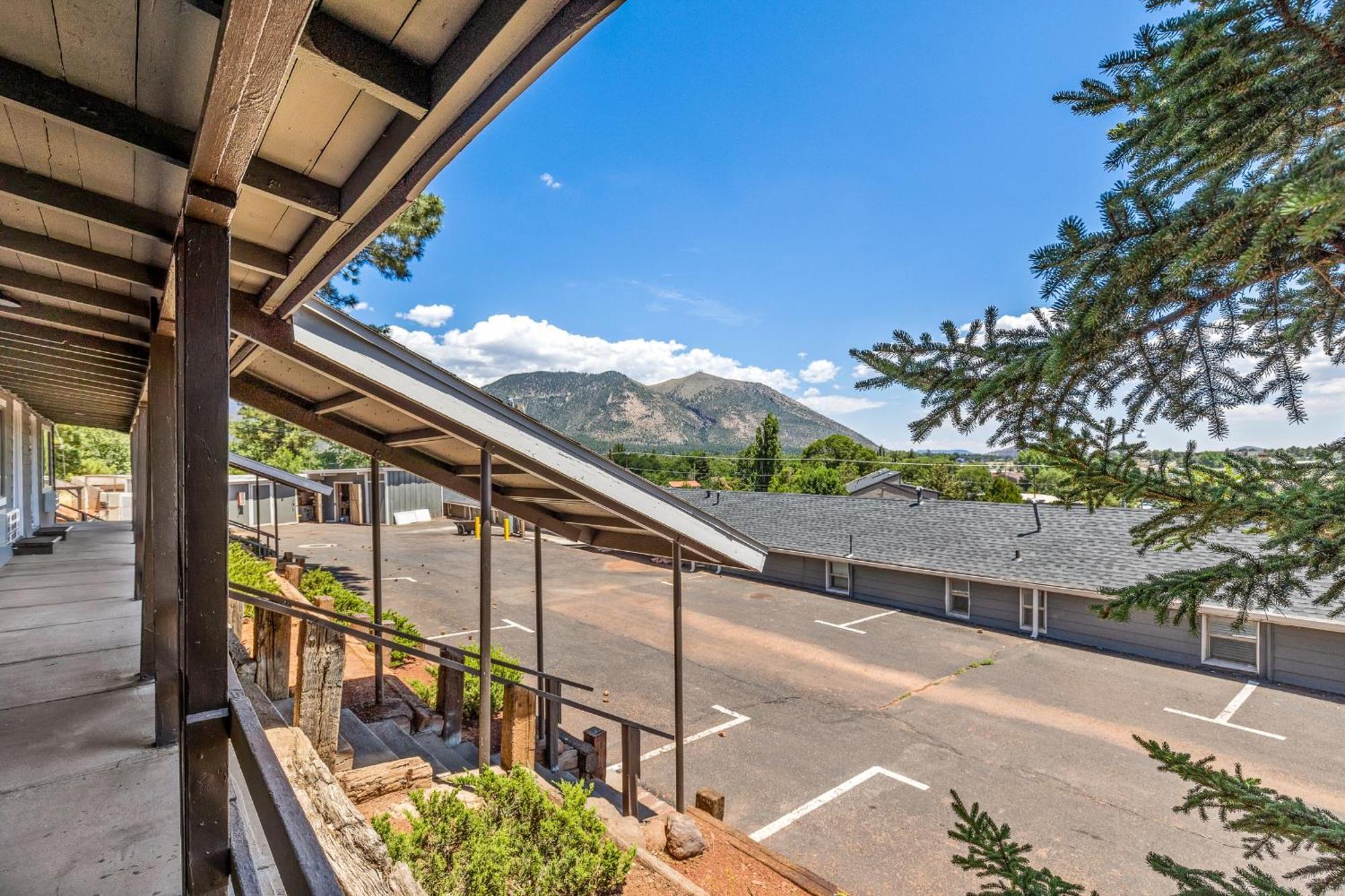 Venture At Route 66 Appartement Flagstaff Buitenkant foto